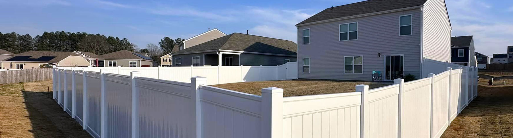Spartanburg Vinyl Fence Company | Flowes Fencing & Construction